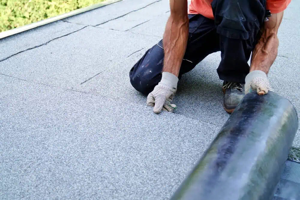 Tar roofing helps reduce heat absorption